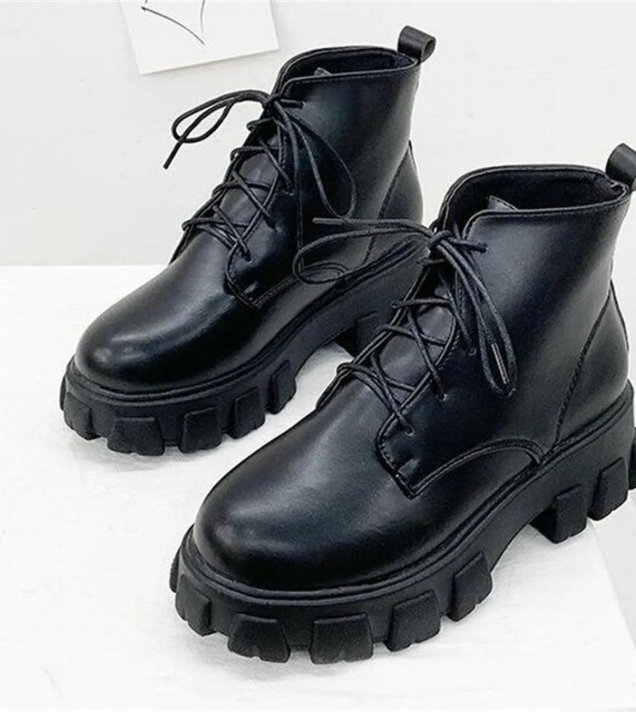 Botas Stivaletti da moto da donna Zeppe Piattaforma stringata da donna Primavera Scarpe oxford in pelle nera Donna Botas Mujera
