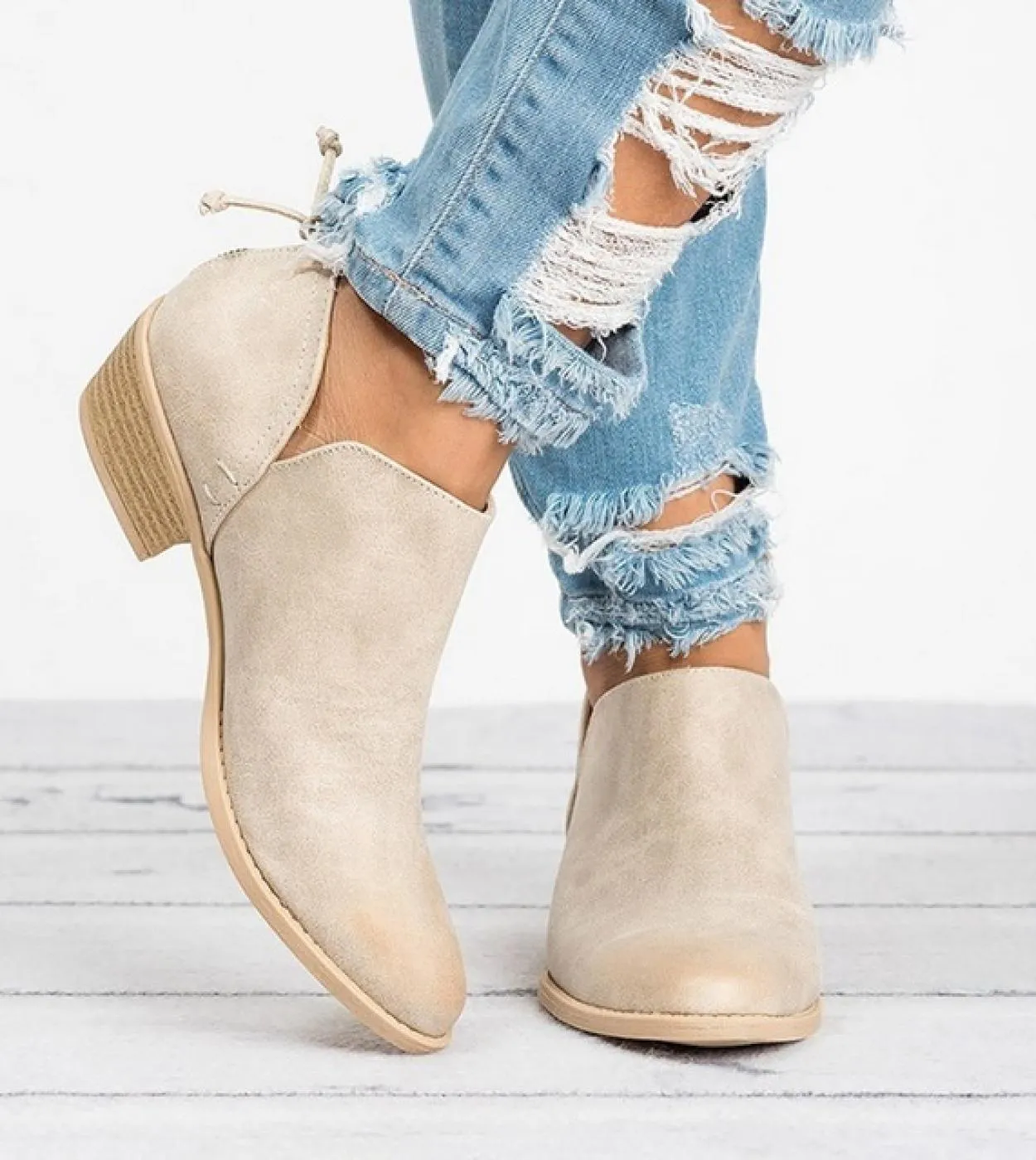 Moda donna Primavera Autunno Caviglia Donna Stivali Tacco quadrato Slip On Donna Tacchi alti Scarpe singole Punta a punta Casual